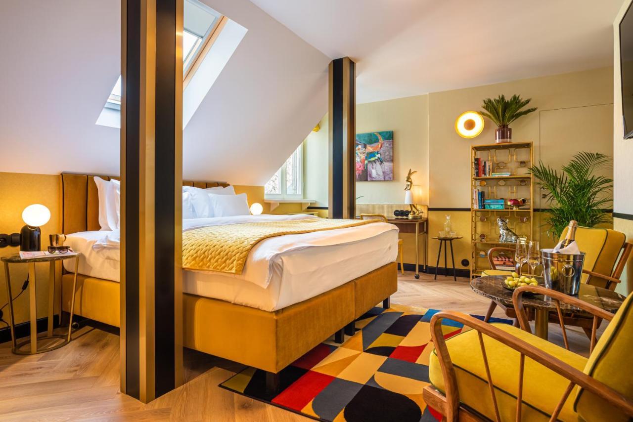 SleepWell Boutique Apartments Varsovie Extérieur photo